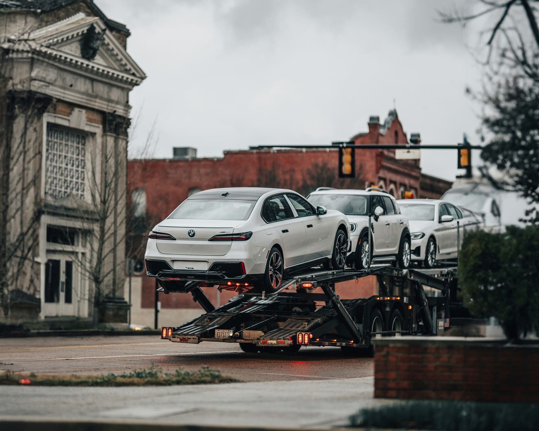 How to Tell If a Car Shipping Company Is Legit?