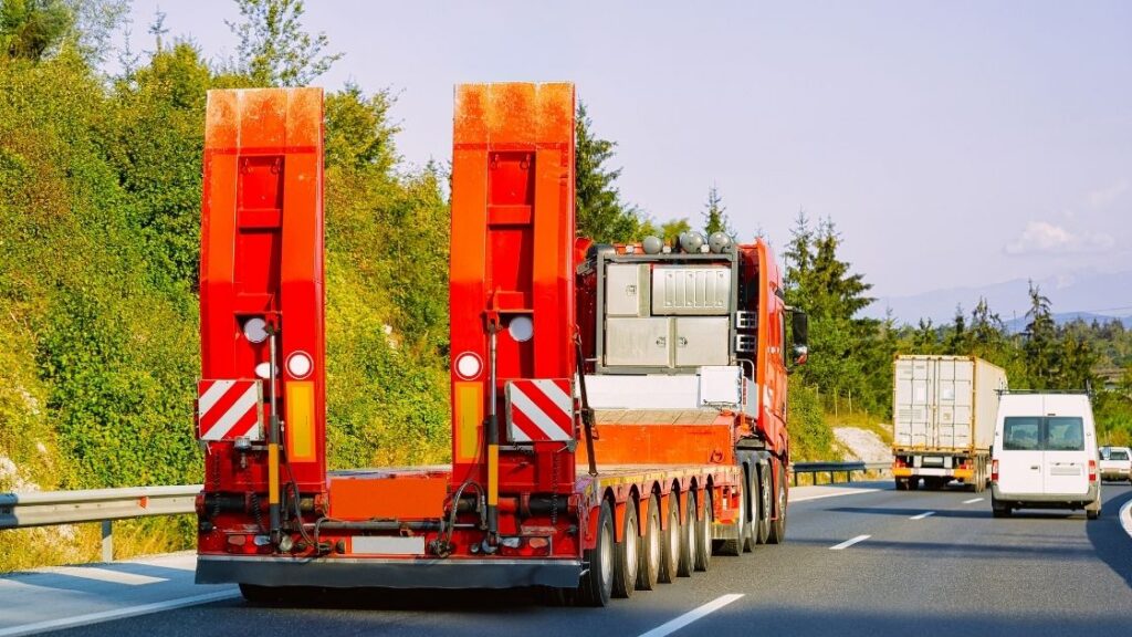 What Are Lowboy Trailers?